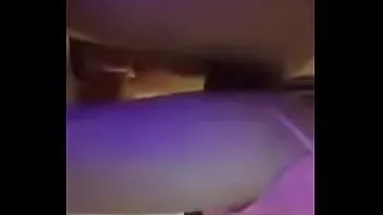 تشغيل الرجل هو عاهرة اللعين على الجنس