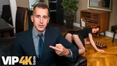 चलाएँ HUNT4K. रेडहेड लोटी मैग्ने एक शर्त हार जाती है और अपनी तंग बिल्ली के साथ एक वास्तविक व्यभिचारी पति की शतरंज की मोहरी बन जाती है