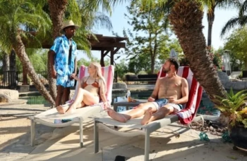 Bintang porno Nunu Dickslanger